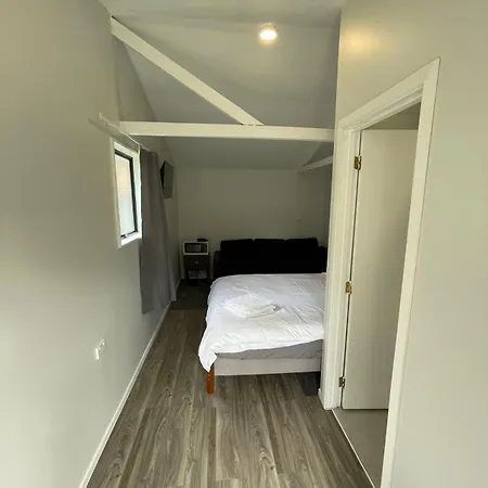 2 Double Beds Including 1 Sofa Bed Garden Charlet Unit C, 9 Steles Lane, Rotorua Villa